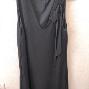Banana Republic Black sleeveless dress Size Small